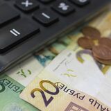 Станем чаще получать зарплату и больше платить за “коммуналку”. Что меняется для белорусов с 1 января 2024 года?