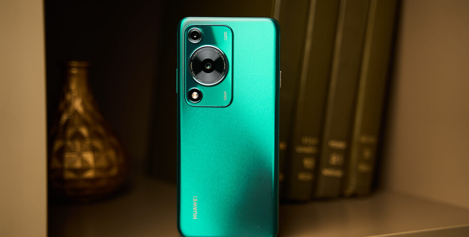 Скидка 100 рублей. Смартфон Huawei nova Y72 станет доступнее до конца апреля