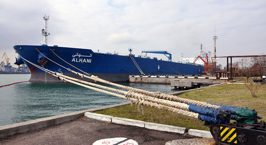 Танкер с азербайджанской нефтью для Беларуси разгружен в Одессе