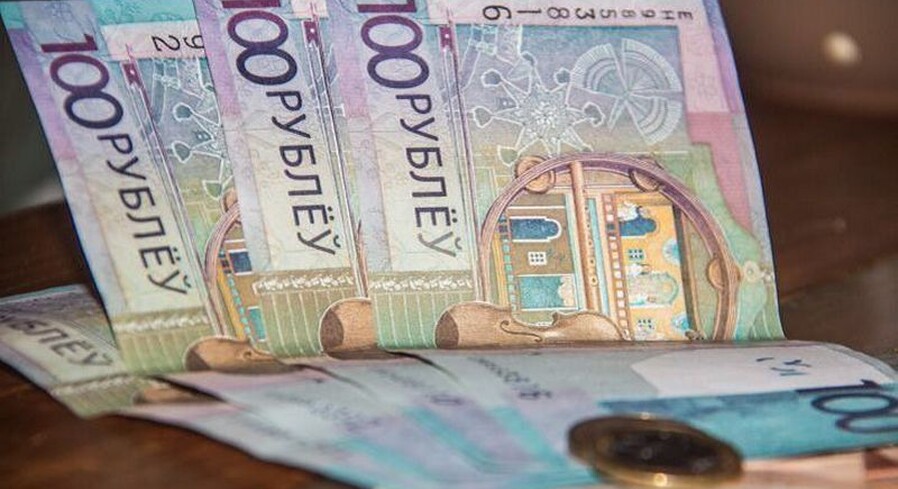 Правительство будет контролировать предприятия с низким уровнем зарплат
