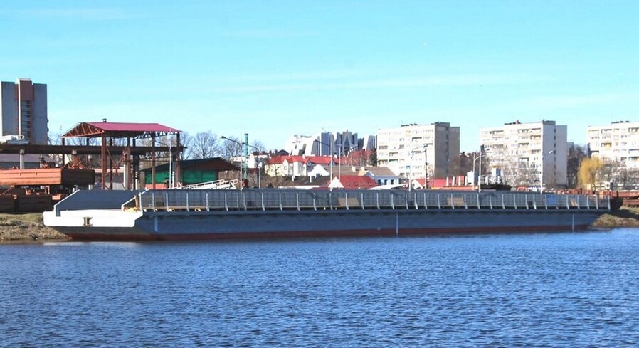 В Пинск доставили наплавной мост