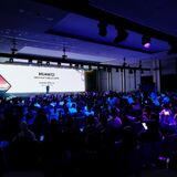 Huawei представила новый мощный ноутбук, планшет со стилусом и наушники-клипсы