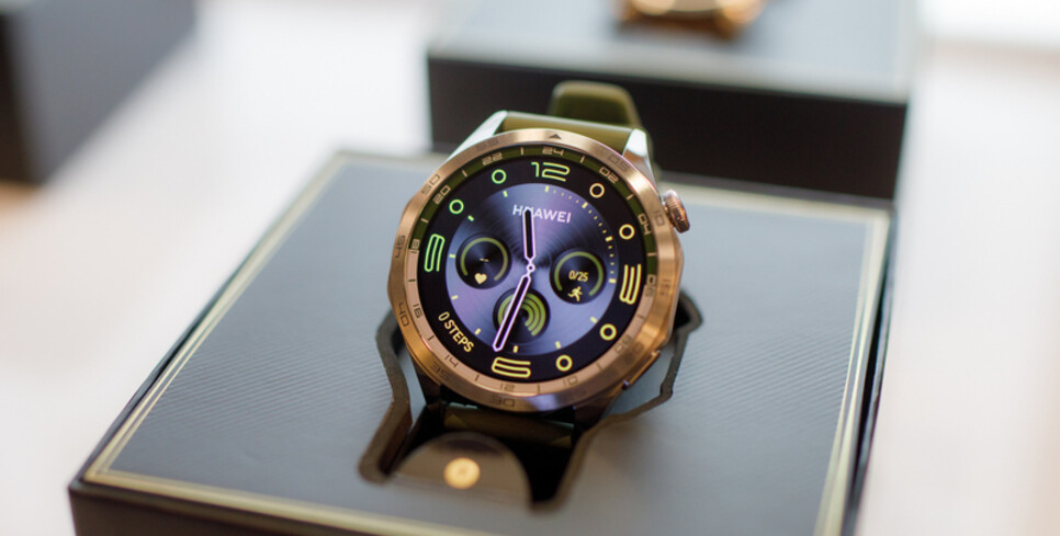 В Беларуси появятся стильные смарт-часы Huawei Watch GT 4 с «умным» подсчетом калорий и до 14 дней работы без подзарядки