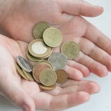 Минимальная зарплата повышается до 400 рублей