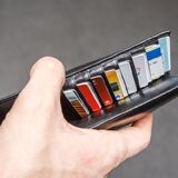 Продлить срок действия банковских карт — ещё одна уловка телефонных аферистов