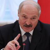 Лукашенко до 1 апреля потребовал проверить все места массового скопления людей