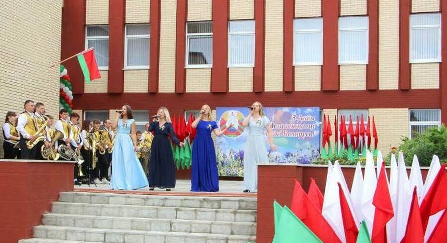 День независимости в Парохонске