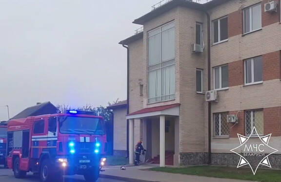 В Пинске ликвидирован пожар в административном здании