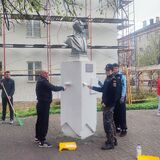 К субботнику присоединились сотрудники Пинского ГОВД и воспитанники ВПК «Щит Полесья»