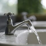 27 июля в Пинске на многих улицах временно отключат горячую воду
